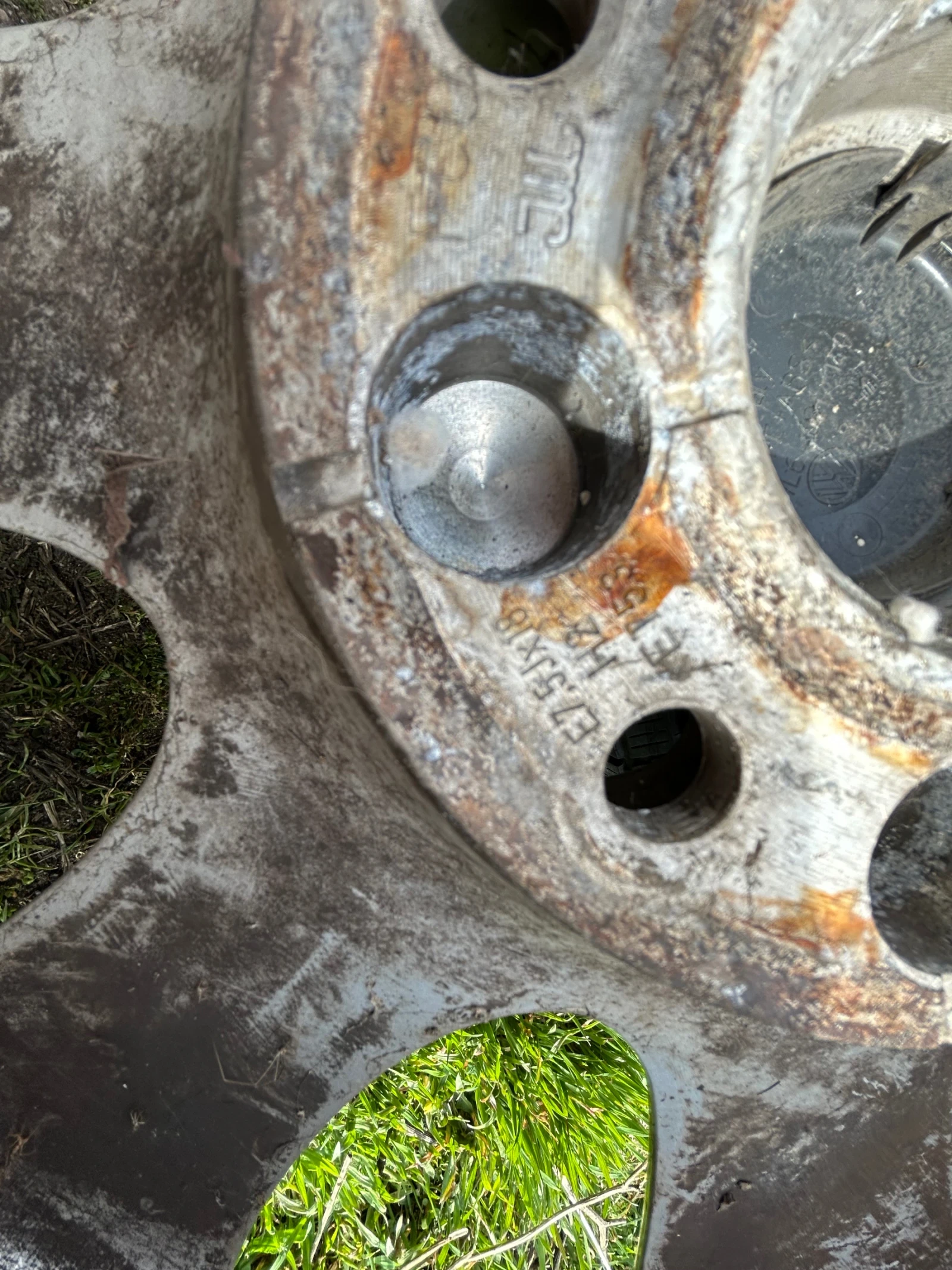 ���� � ������ 255/55R18 �� VW Touareg | Mobile.bg � ����������� 7