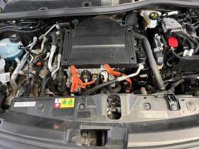 Peugeot 2008 50 kWh Allure, снимка 10