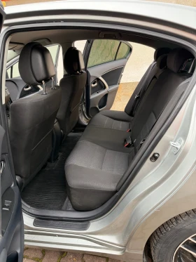 Toyota Avensis 2.0 D-4D, снимка 7