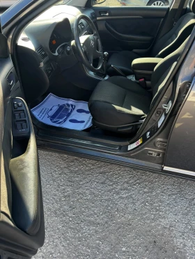 Toyota Avensis 2.0D4D, 126к.с., КЛИМАТРОНИК, FACELIFT , снимка 9