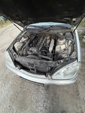 Mercedes-Benz S 320 Лимозина, снимка 13