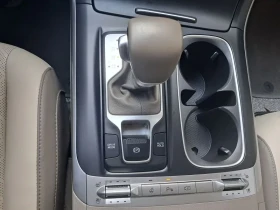 Kia Carnival Добавена газ, снимка 13