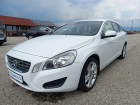 Volvo V60 2, 0 d3 avtomat, снимка 1