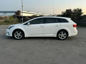 Toyota Avensis 1.8i БЕНЗИН, снимка 8