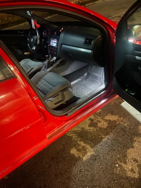 VW Golf | Mobile.bg    7