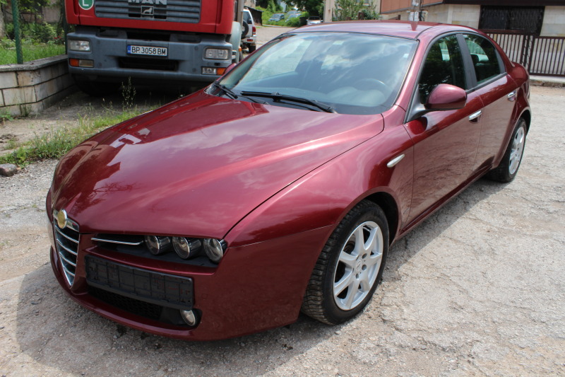 Alfa Romeo 159 1.9GTD НОВ ВНОС, снимка 1 - Автомобили и джипове - 46425602