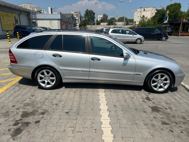 Mercedes-Benz C 200 2.2CDI, снимка 6 - Автомобили и джипове - 46917437