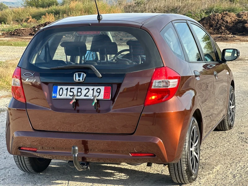 Honda Jazz FACELIFT , снимка 6 - Автомобили и джипове - 47513626