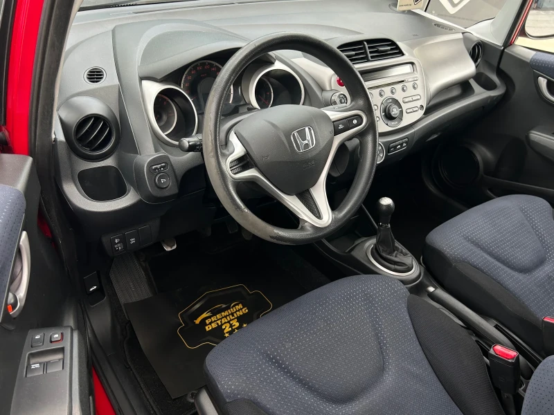 Honda Jazz, снимка 8 - Автомобили и джипове - 48128133