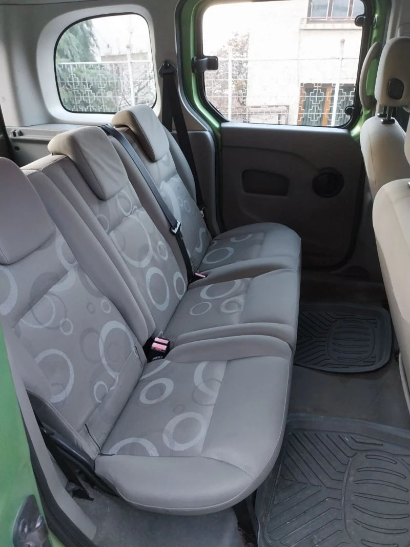 Renault Kangoo, снимка 8 - Автомобили и джипове - 48394048