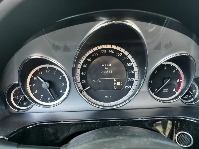 Mercedes-Benz E 350 Blue efficiency, снимка 17 - Автомобили и джипове - 48905029