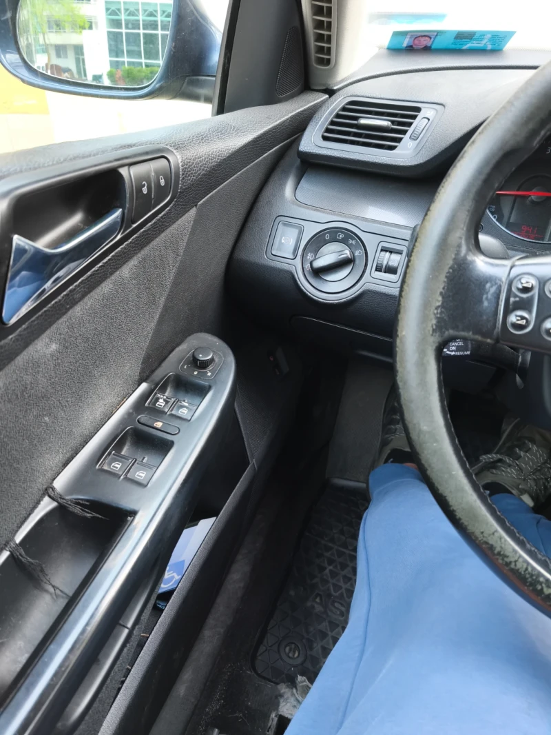 VW Passat, снимка 5 - Автомобили и джипове - 51938048