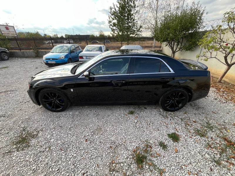 Chrysler 300c, снимка 7 - Автомобили и джипове - 51593400