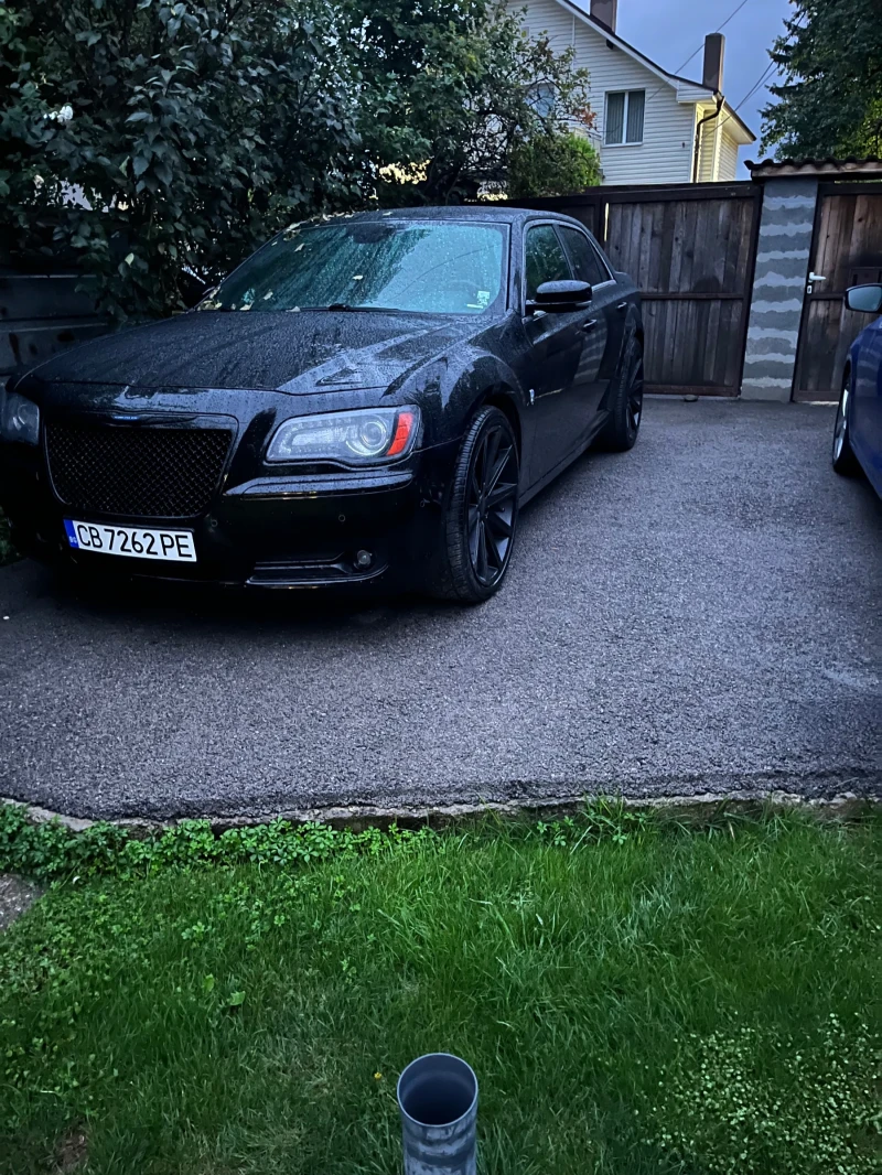 Chrysler 300c, снимка 10 - Автомобили и джипове - 51593400