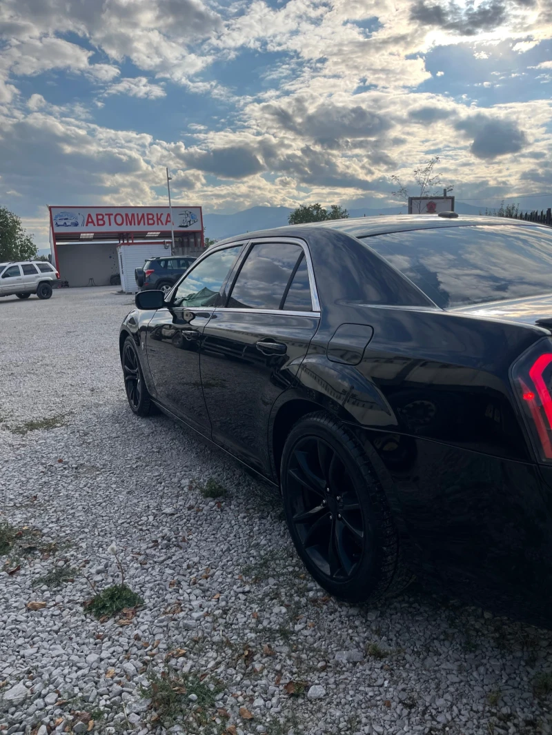 Chrysler 300c, снимка 5 - Автомобили и джипове - 51593400