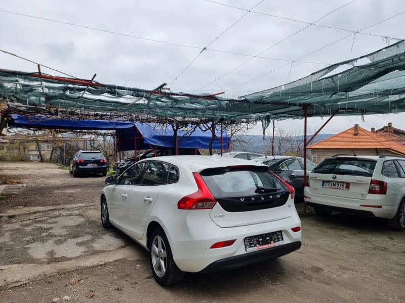 Volvo V40 1.6D* EURO-5B* LED* , снимка 8 - Автомобили и джипове - 52727662