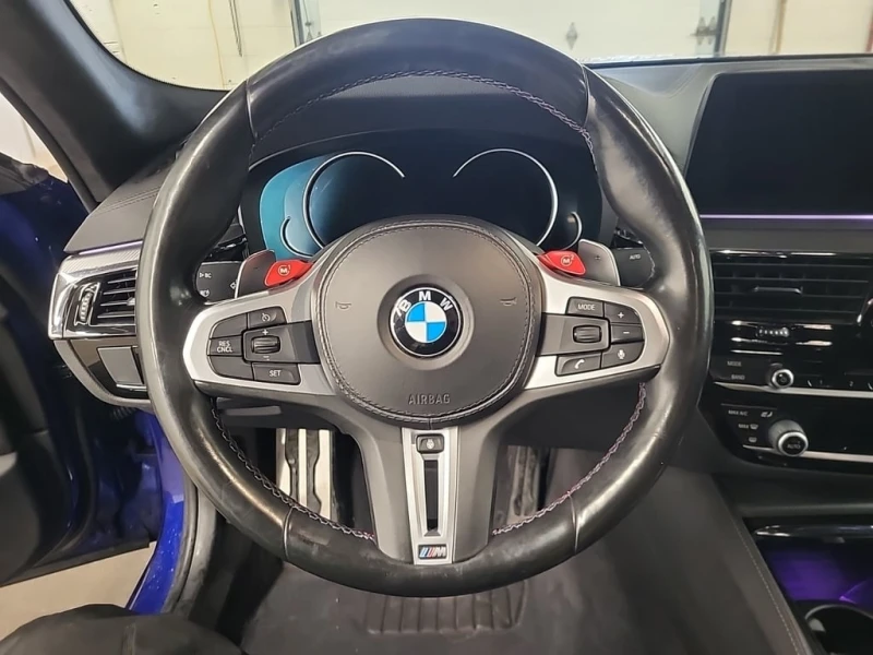 BMW M5 * SEDAN * CARFAX * БЕЗ ПЪРВОНАЧАЛНА ВНОСКА, снимка 11 - Автомобили и джипове - 53053307