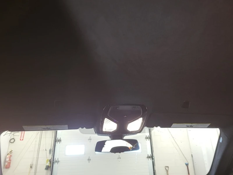 BMW M5 * SEDAN * CARFAX * БЕЗ ПЪРВОНАЧАЛНА ВНОСКА, снимка 13 - Автомобили и джипове - 53053307