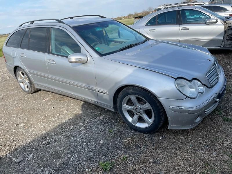 Mercedes-Benz C 220 646 на части, снимка 1 - Автомобили и джипове - 32590464