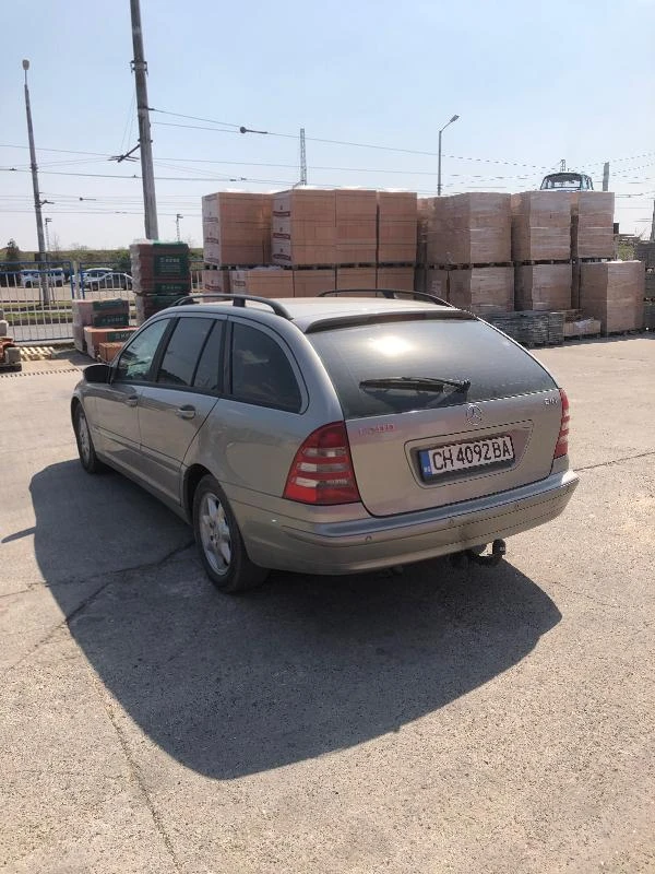 Mercedes-Benz C 200, снимка 6 - Автомобили и джипове - 36230952