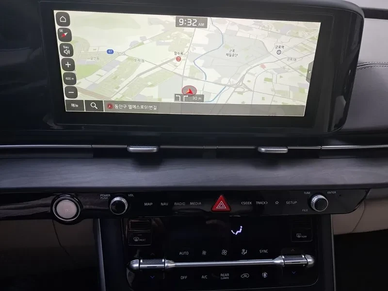 Kia Carnival �������� ��� | Mobile.bg � ����������� 12