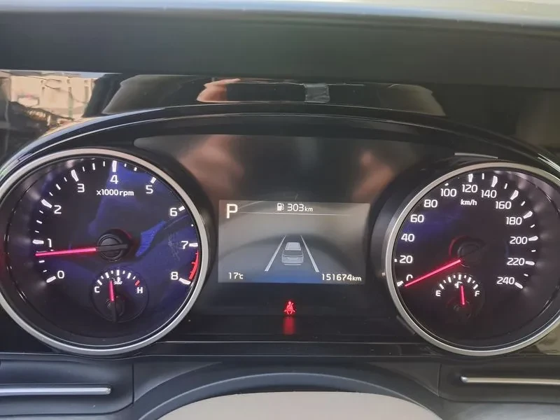 Kia Carnival �������� ��� | Mobile.bg � ����������� 10