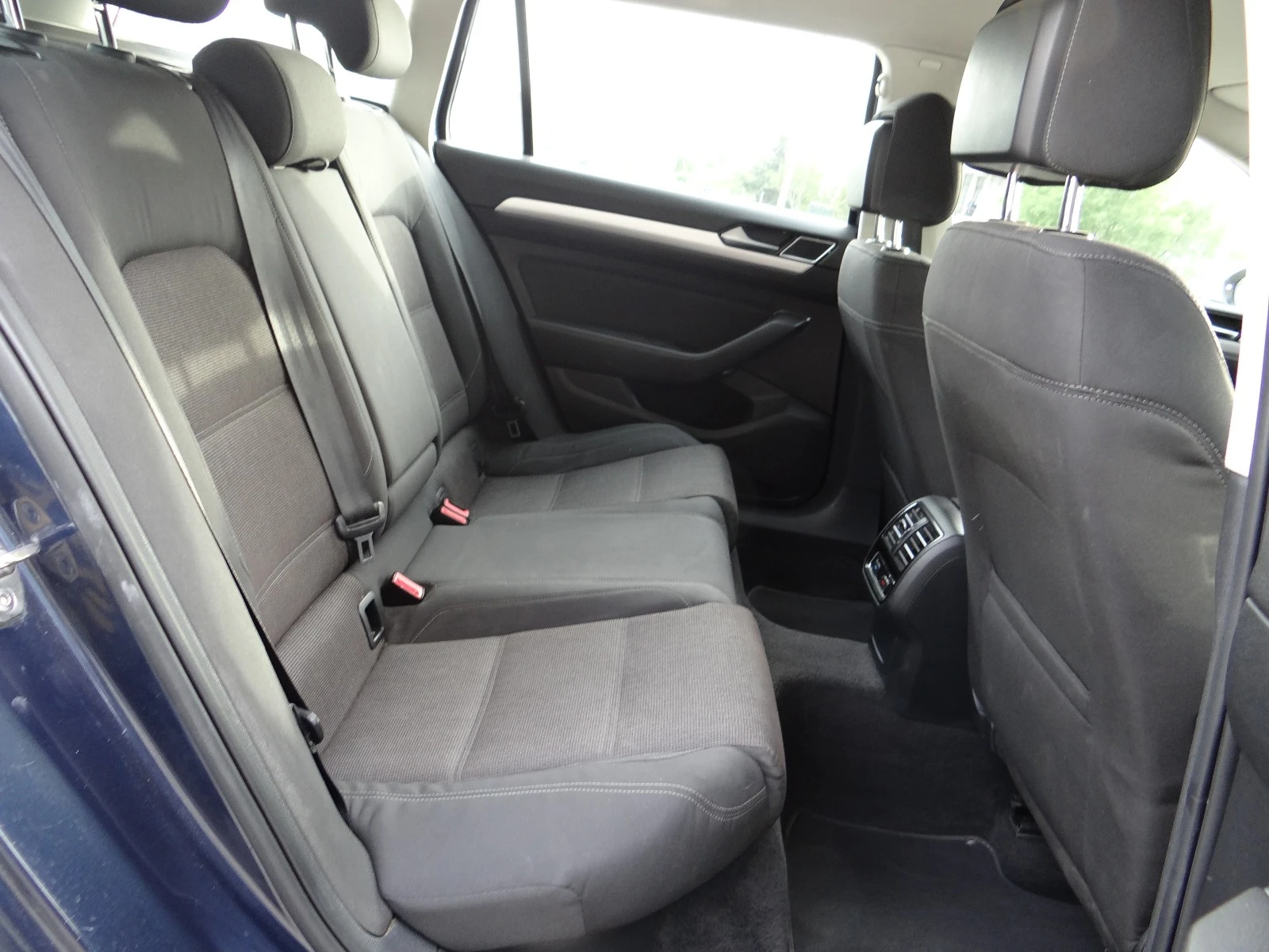 VW Passat VW Passat 2.0TDI Comfortline Blue Motion | Mobile.bg   14