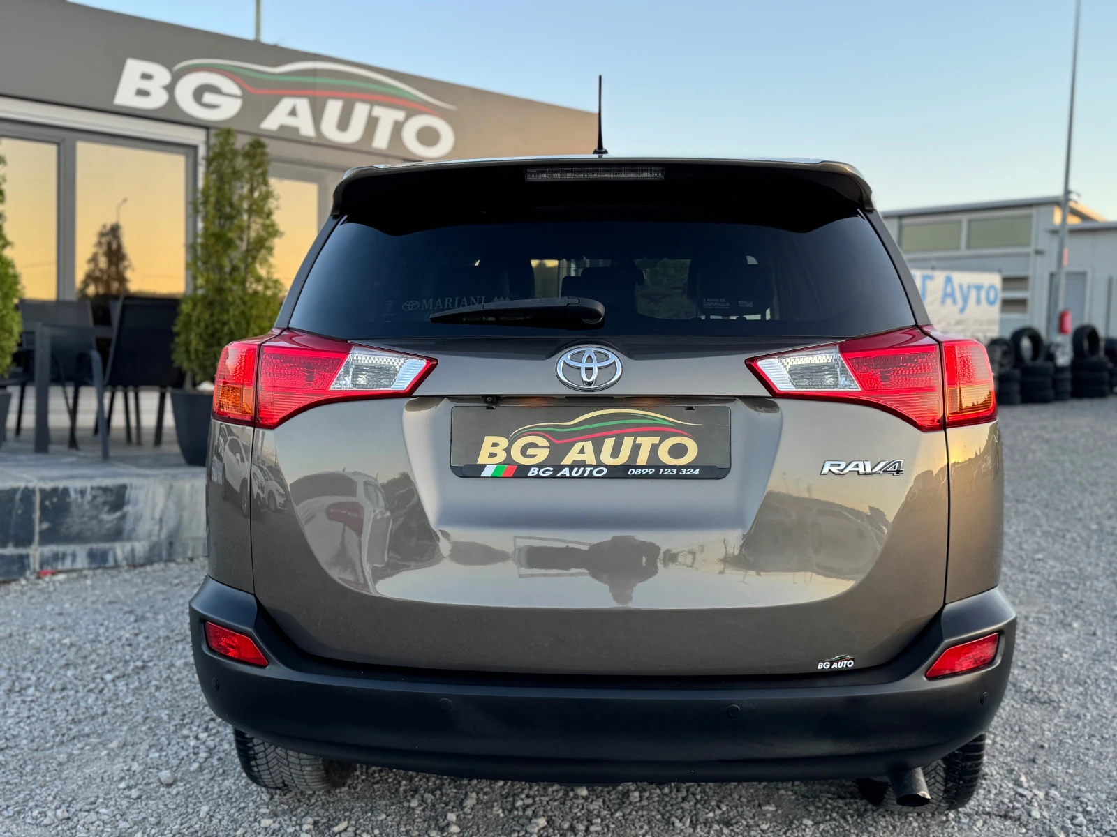 Toyota Rav4 = ИТАЛИЯ= 2.2-150= 4X4= CAMERA= NAVI= ПОДГРЕВ=  - изображение 5