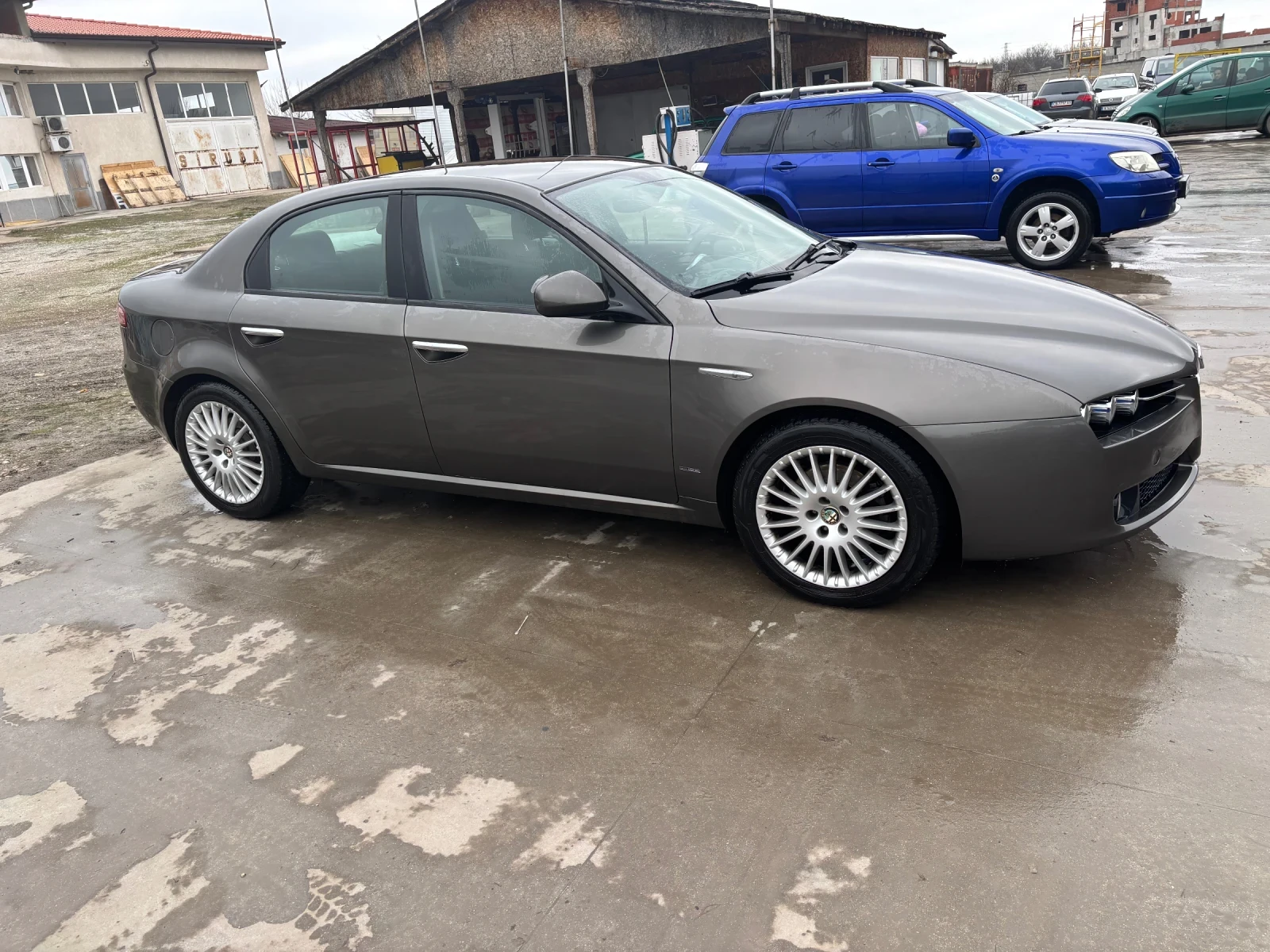 Alfa Romeo 159  - изображение 4