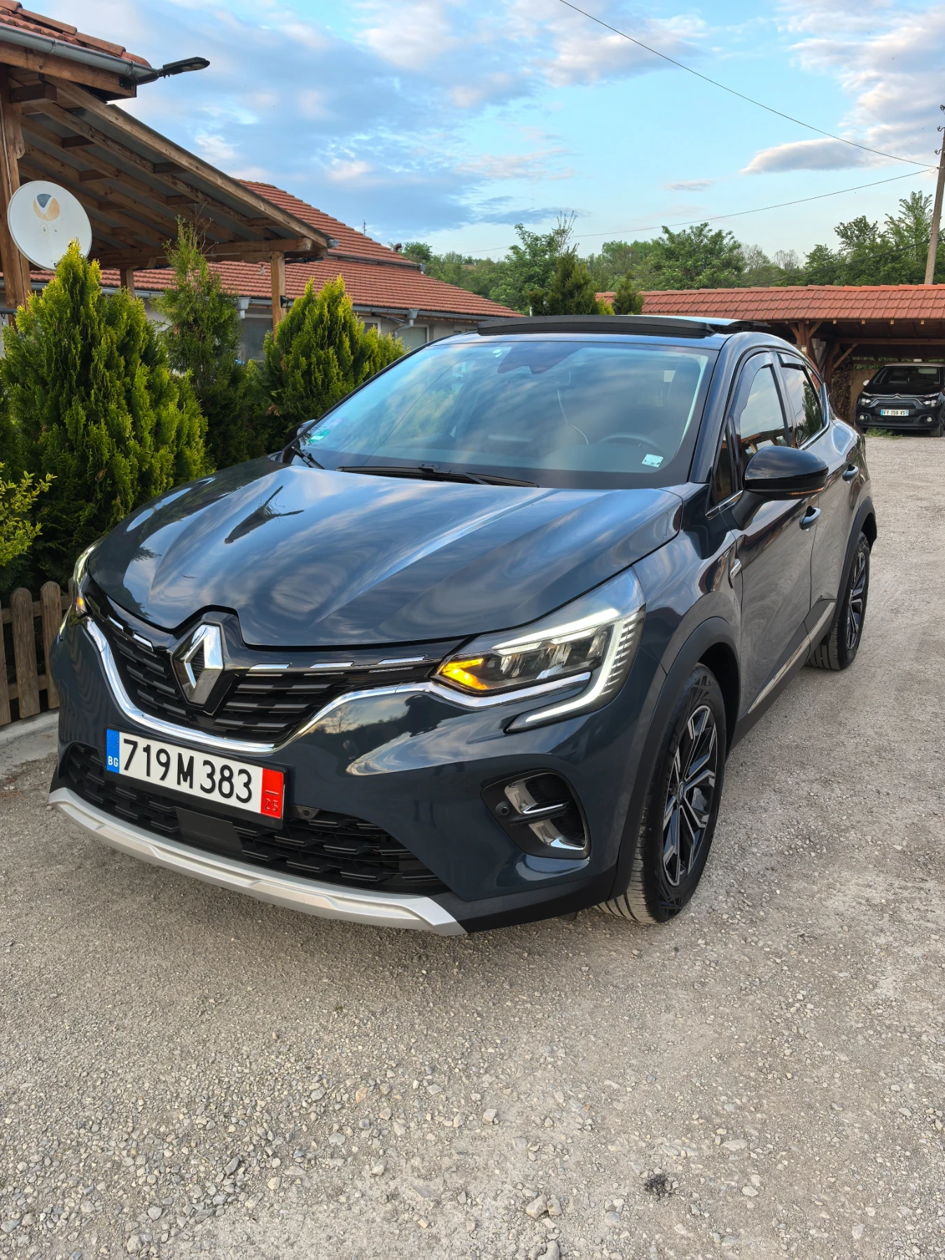 Renault Captur 31000КМ.РЕАЛНИ 100% - изображение 5