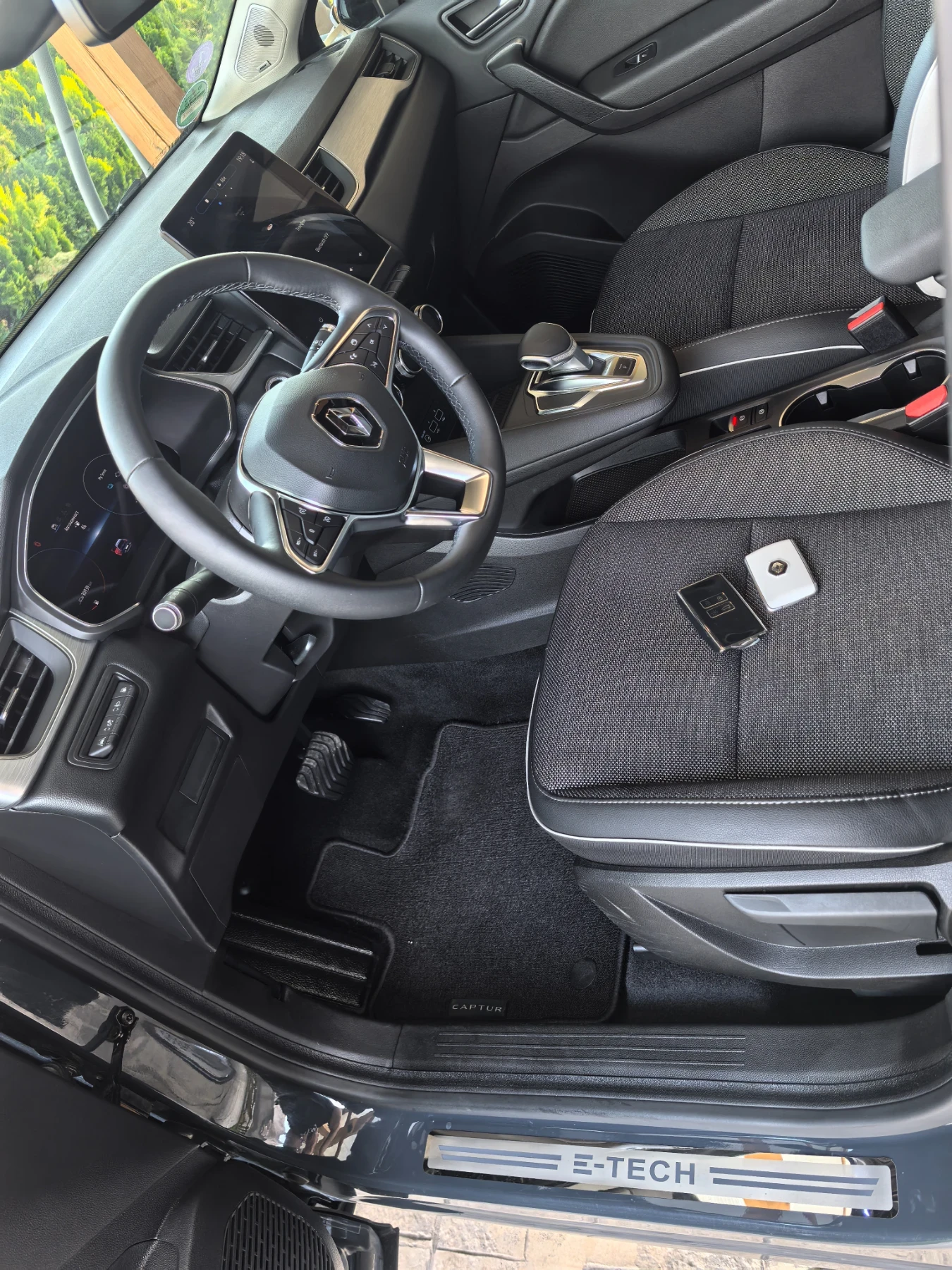Renault Captur 33000КМ.РЕАЛНИ 100% - изображение 9