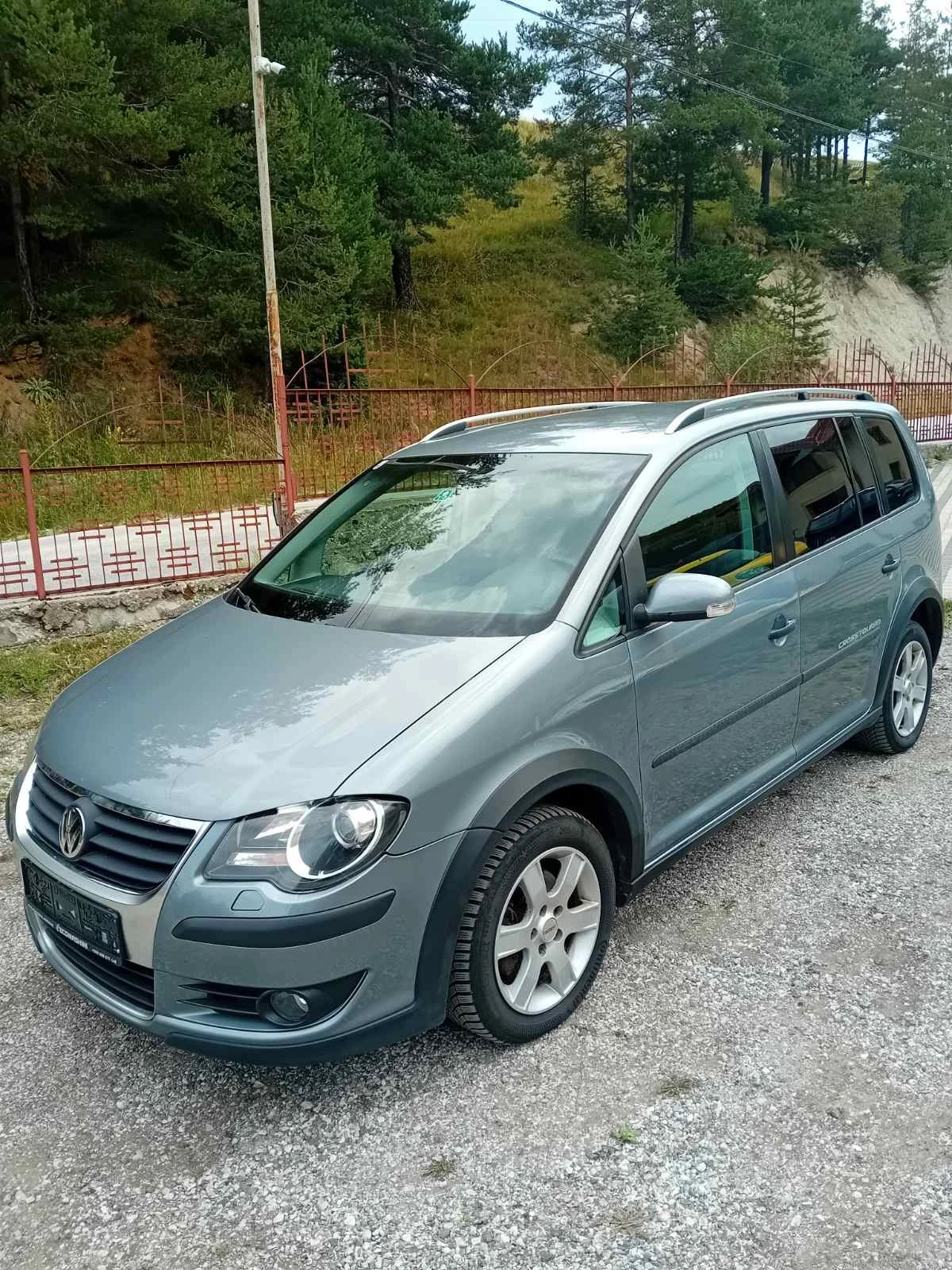 VW Touran CROSS-1.9TDI-105 коня, 6-скорости, Внос, ,  - изображение 2