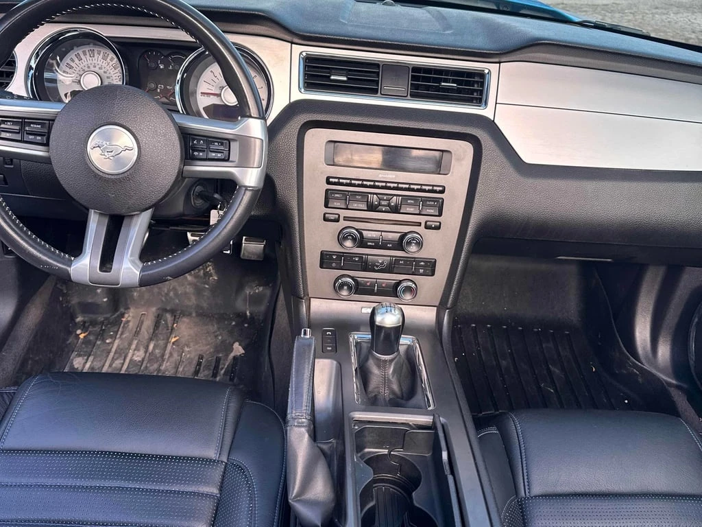 Ford Mustang * V6 * CARFAX * БЕЗ ПЪРВОНАЧАЛНА ВНОСКА - изображение 9