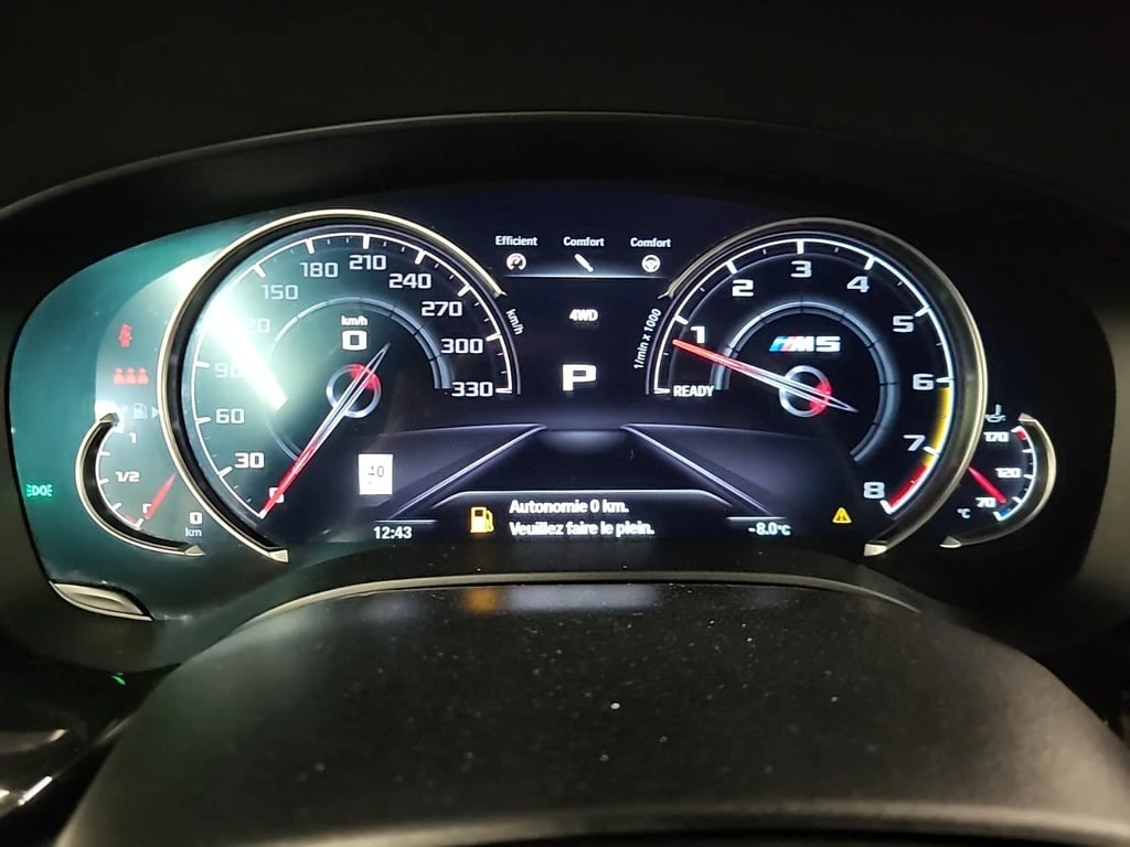 BMW M5 * SEDAN * CARFAX * БЕЗ ПЪРВОНАЧАЛНА ВНОСКА - изображение 10