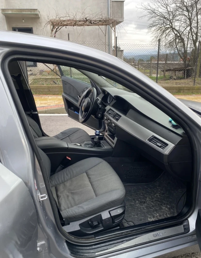 BMW 525, снимка 12 - Автомобили и джипове - 53784201