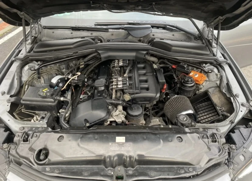 BMW 525, снимка 14 - Автомобили и джипове - 53784201