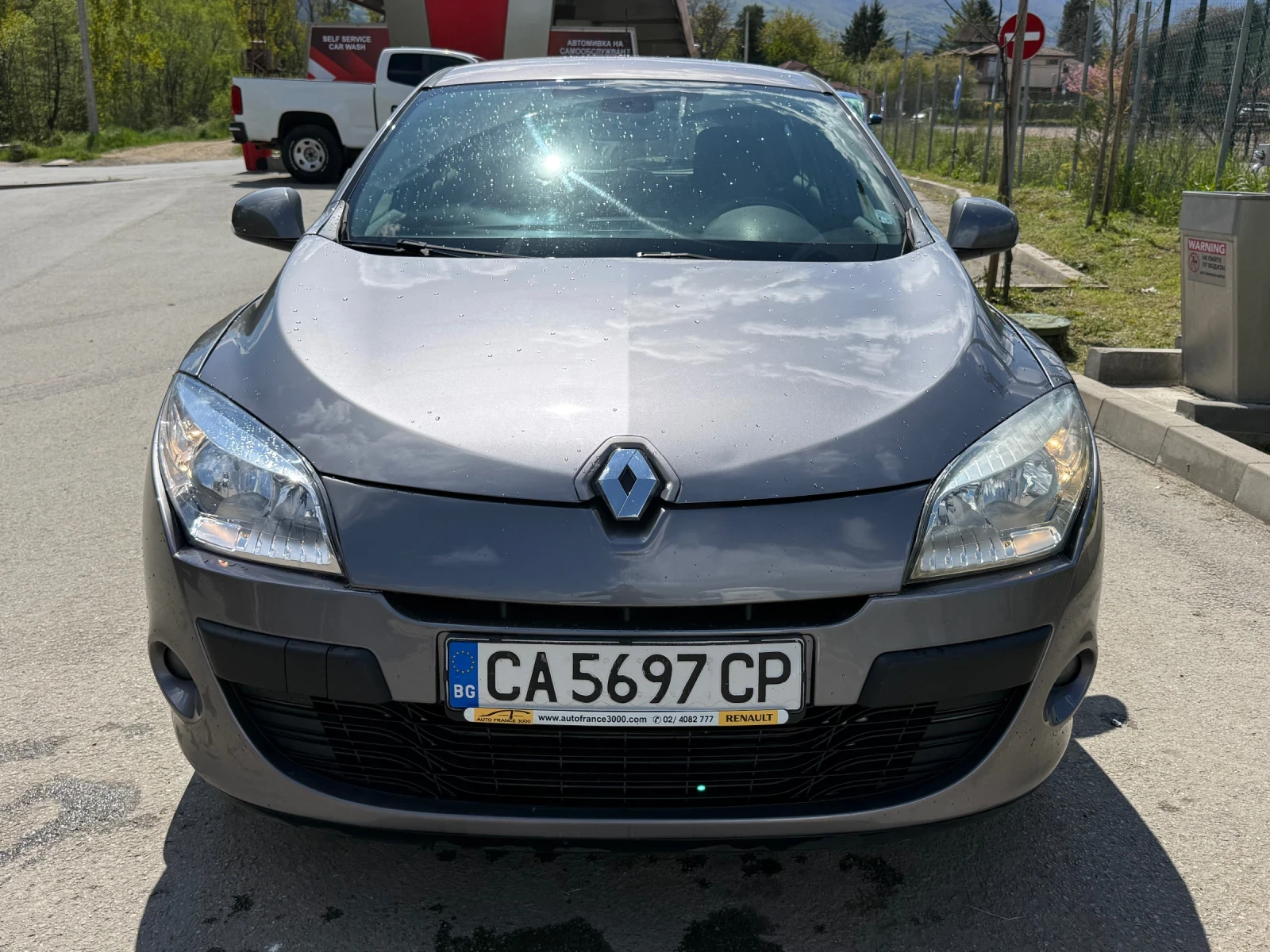 Renault Megane 1.5 dCi 110кс, снимка 2 - Автомобили и джипове - 54413953