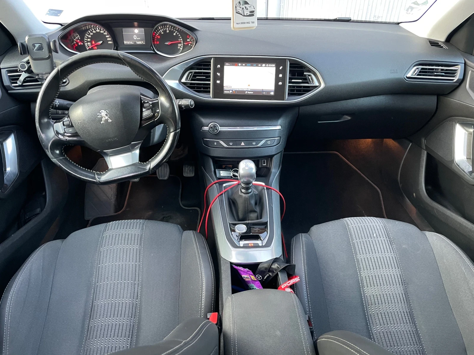 Peugeot 308 2.0 HDi 150 HP FACE, снимка 9 - Автомобили и джипове - 55354194
