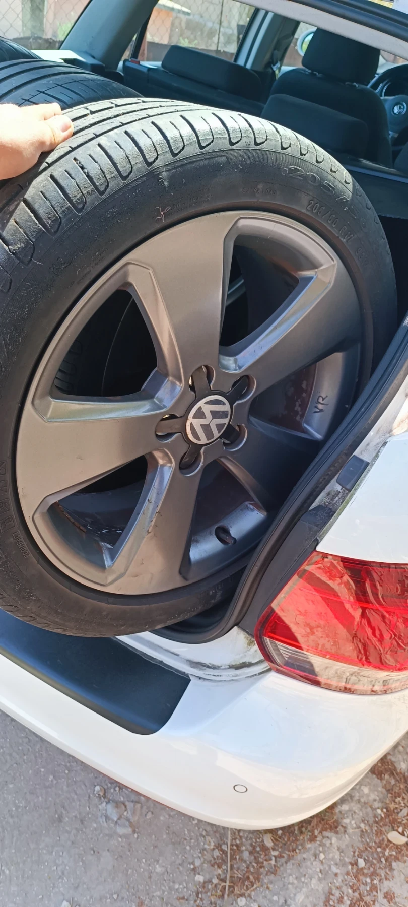 VW Golf, снимка 12 - Автомобили и джипове - 55491725