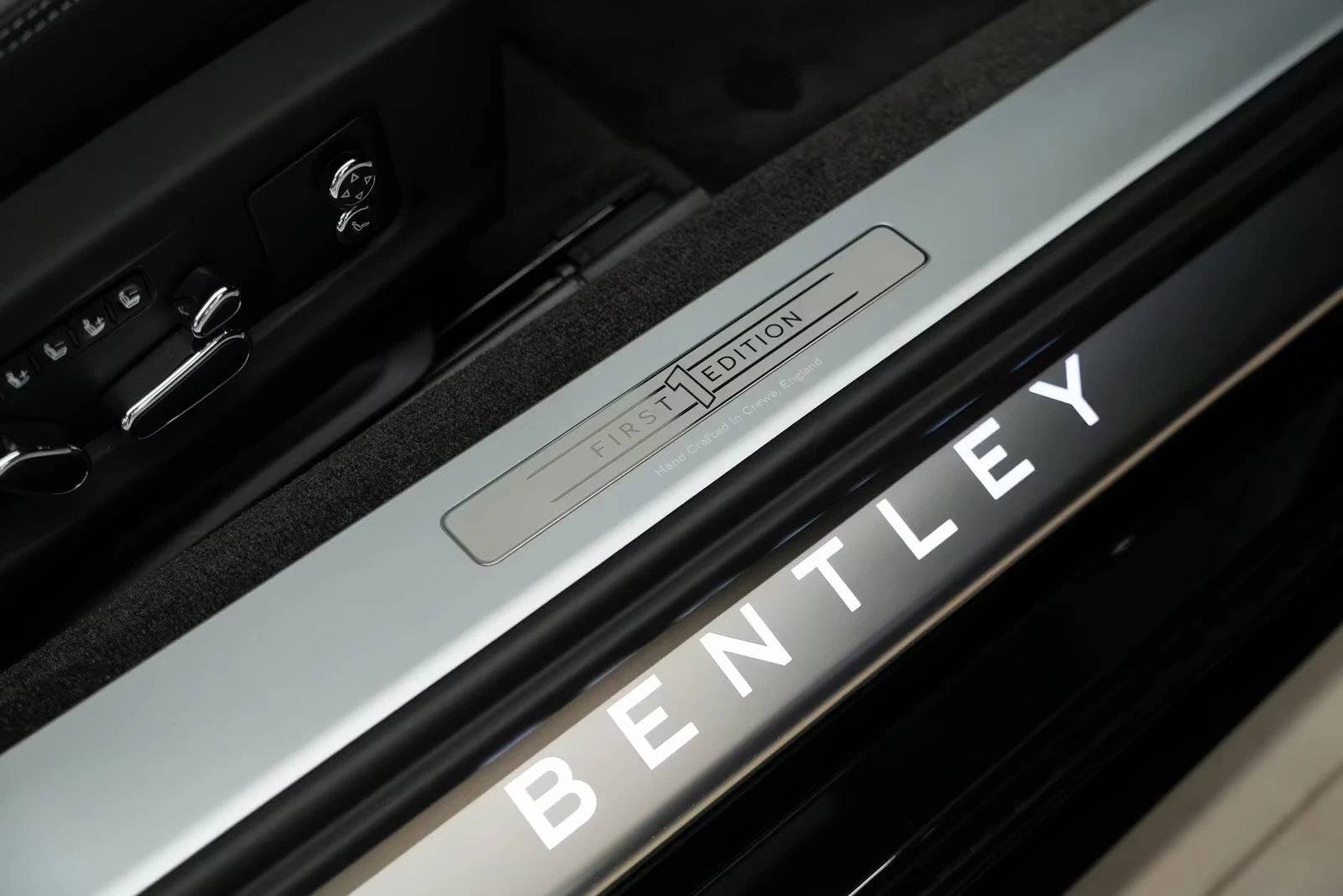 Bentley Continental gt GTC SPEED / FIRST EDITION / CERAMIC / DARK CHROME/, снимка 17 - Автомобили и джипове - 55952632