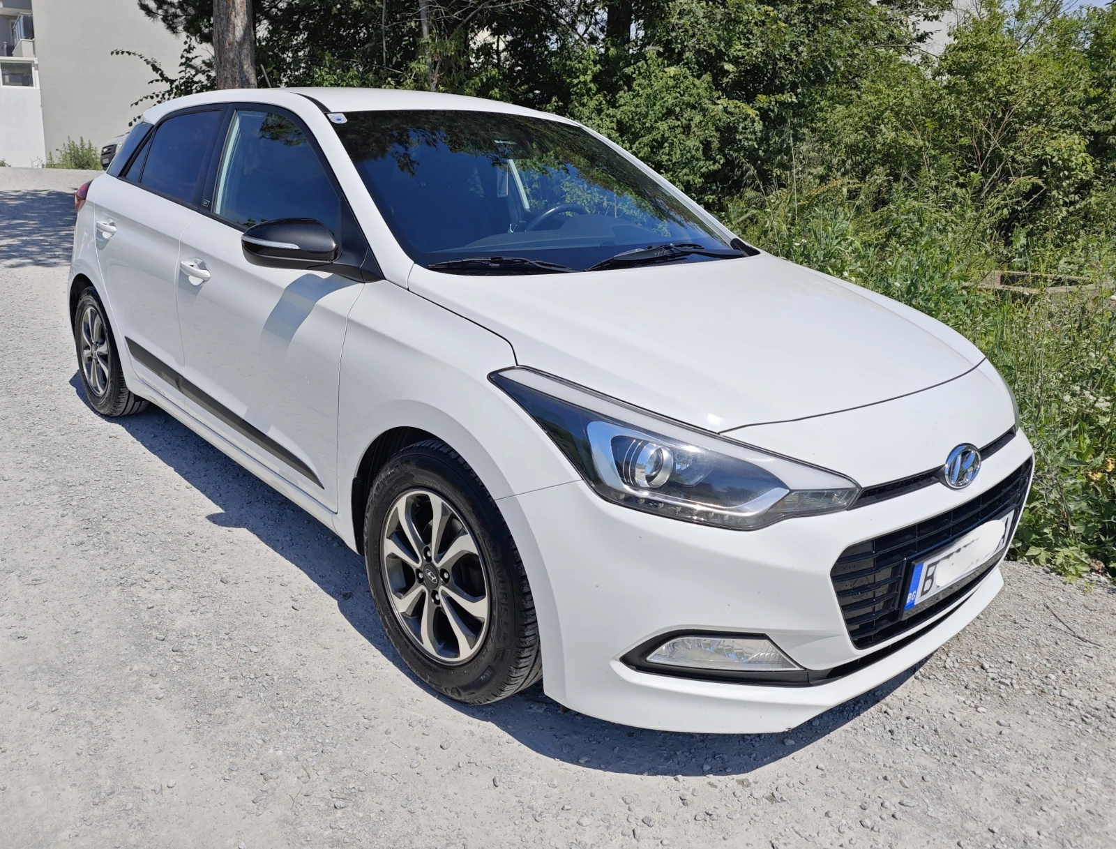 Hyundai I20 1.2 GO | Mobile.bg � ����������� 12