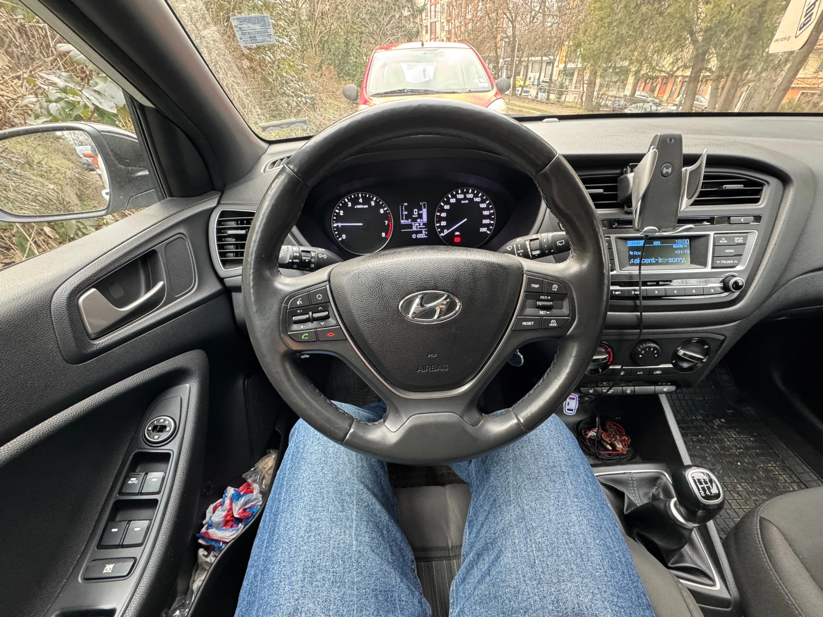 Hyundai I20 1.2 GO | Mobile.bg � ����������� 10