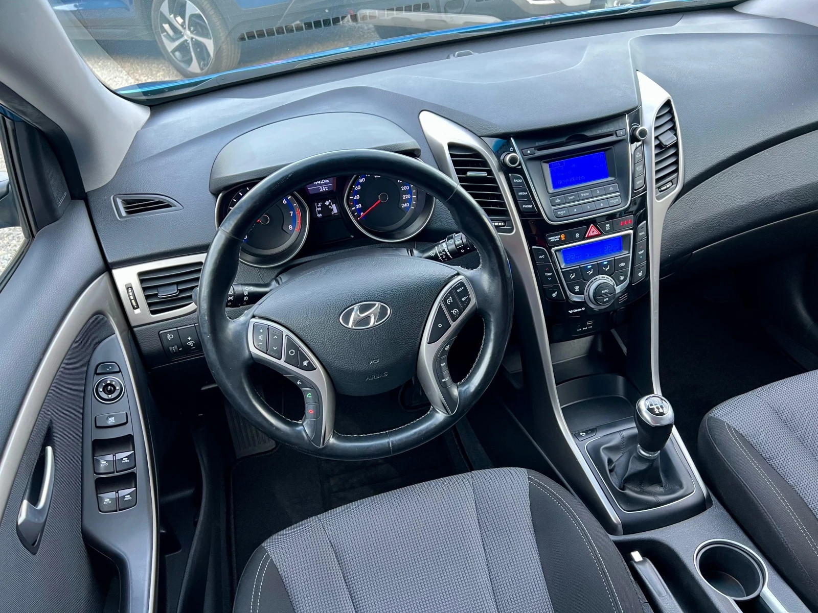 Hyundai I30 1.6i ������ ��������� | Mobile.bg � ����������� 10