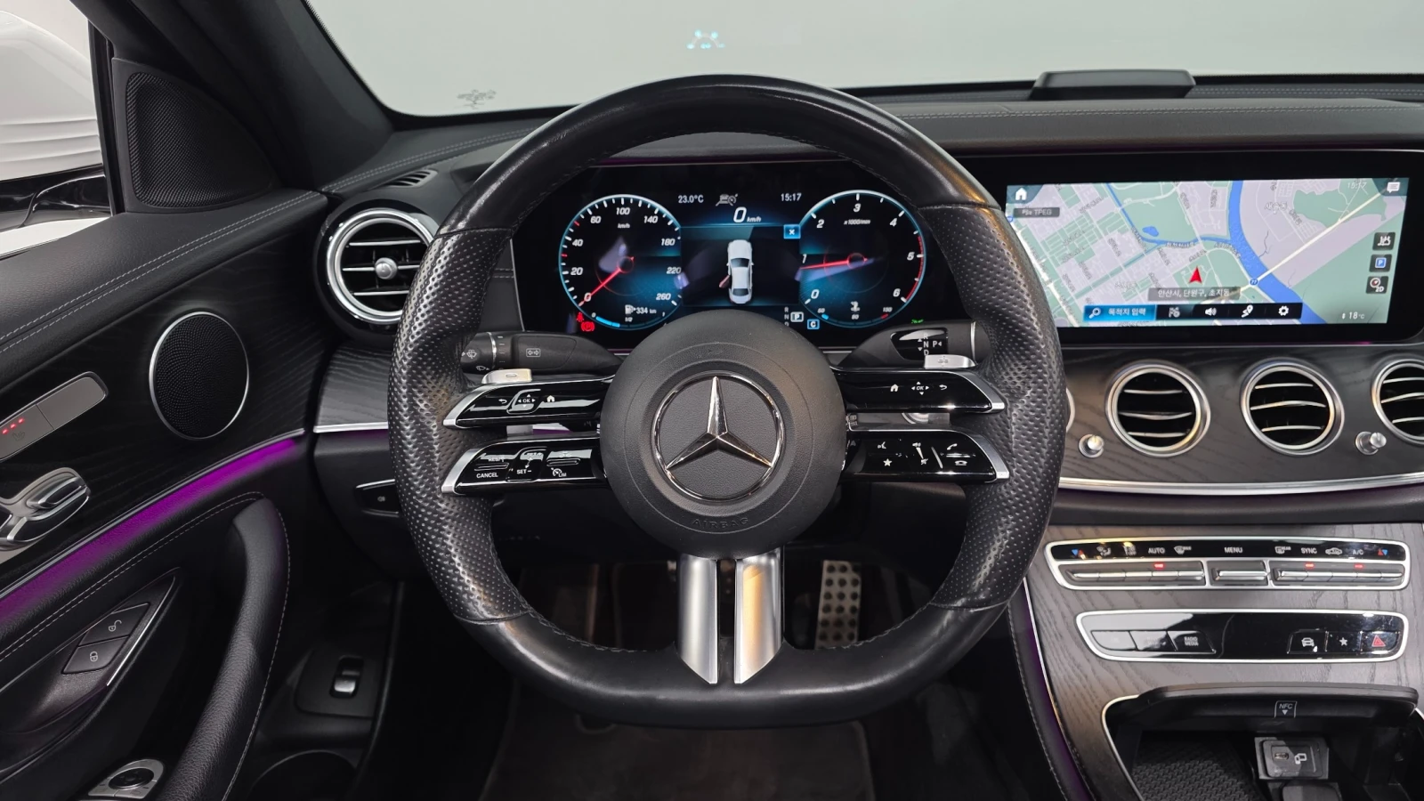 Mercedes-Benz E 220 4MATIC AMG LINE FULL MAX | Mobile.bg � ����������� 11