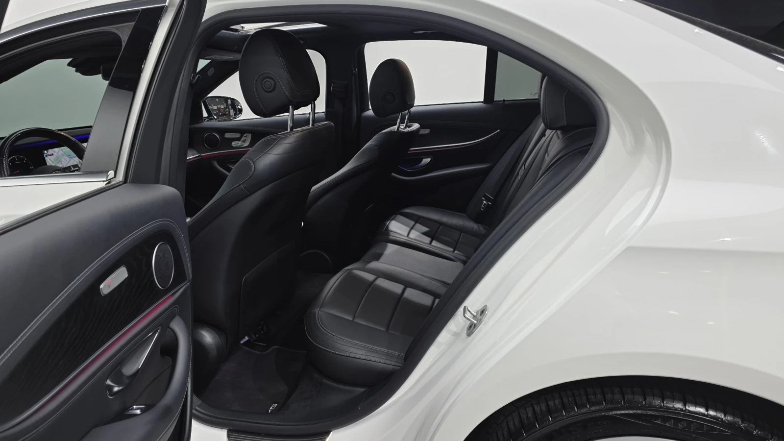 Mercedes-Benz E 220 4MATIC AMG LINE FULL MAX | Mobile.bg � ����������� 8