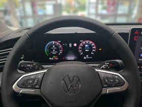 VW Tiguan * ELEGANCE* 360 CAM* DISTRONIC* KEYLESS* CARPLAY* , снимка 6