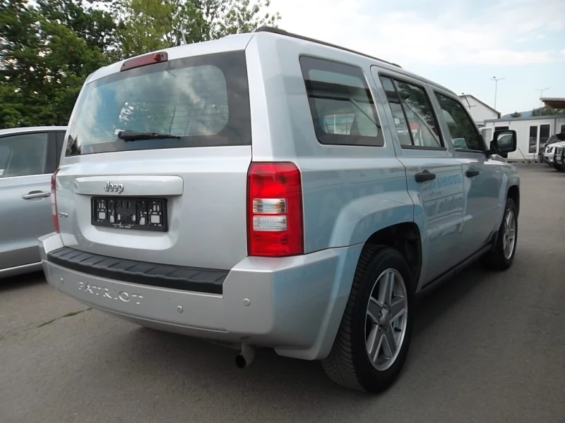 Jeep Patriot 2.0 CRD 4X4, снимка 3 - Автомобили и джипове - 51113808