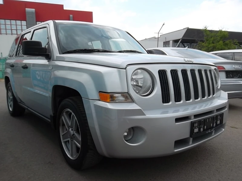 Jeep Patriot 2.0 CRD 4X4, снимка 4 - Автомобили и джипове - 51113808