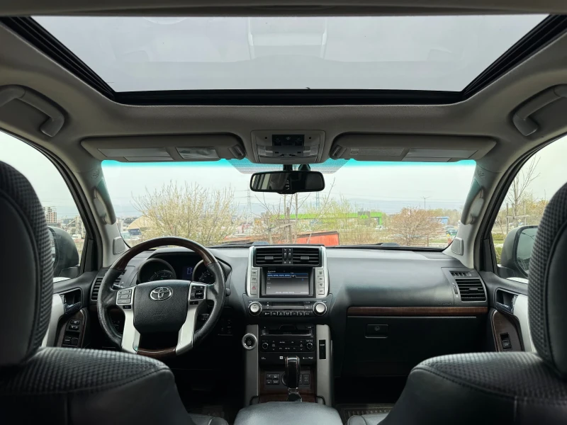 Toyota Land cruiser, снимка 9 - Автомобили и джипове - 52448836