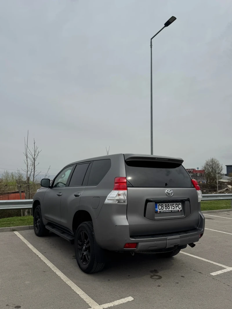 Toyota Land cruiser, снимка 7 - Автомобили и джипове - 52448836